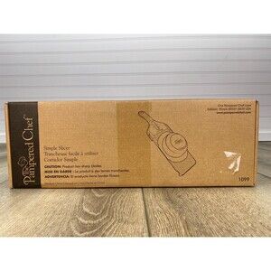 Pampered Chef Simple Slicer 1099 Mandolin Kitchen Food Gadget Tool NEW IN BOX